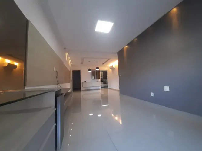 Apartamento desocupado 112m² nascente, 3 quartos, 2 vagas, Vera Arruda - Stela Maris