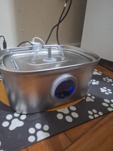 Fonte de agua 3.2L de aço inoxidável para pets Newpets com filtros