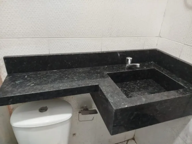 Pia esculpida para banheiro