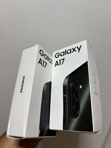 Samsung Galaxy A17 256GB - Novo/Lacrado