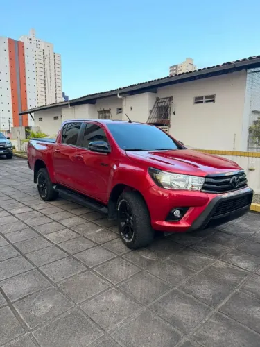 Toyota Hilux CD SRV 4X4 2.8 TDI Diesel Aut. 2018