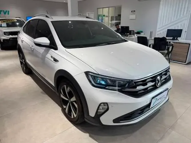 Volkswagen Nivus Highline 1.0 200 TSI Flex AUT 2021