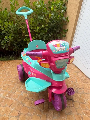 Triciclo velobaby bandeirantes 