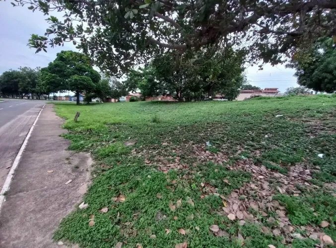Lote em frente a beira rio