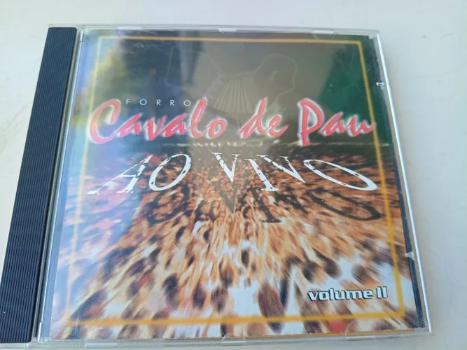 Cd de forró em ótimo estado