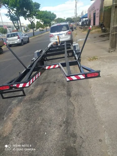 Carretinha pra canoa de 5mt chassi