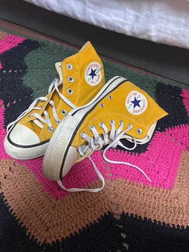 Converse All Star Chuck Taylor amarelo ouro