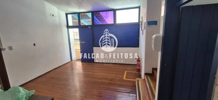 Casa Comercial à venda na Pituba