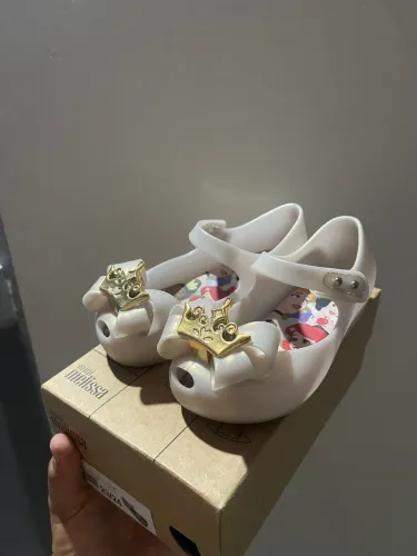 Mini Melissa