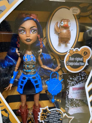 Boneca Robecca Steam Creeproduction Lacrada