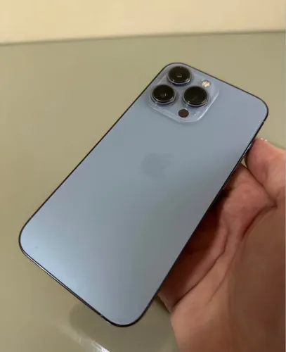 iPhone 13 Pro 256GB semi novo impecável