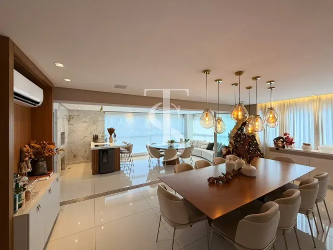 APARTAMENTO Com 4 [Quatro] Suítes