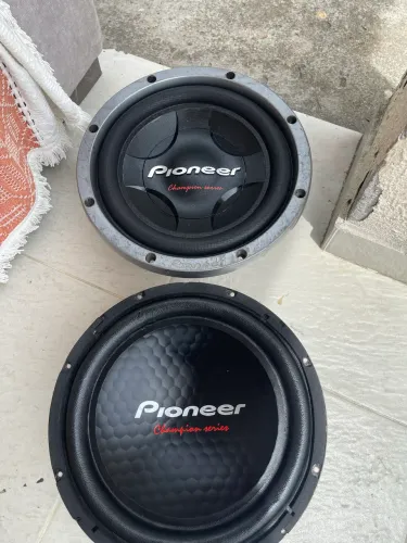 Grave 12 pioneer $250,00 cada original