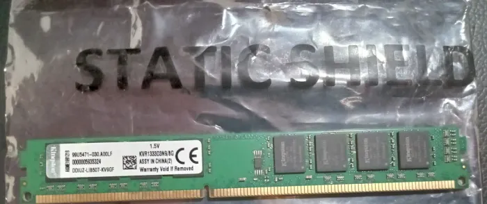 Memória 8GB DDR3 KINGSTON Semi Nova