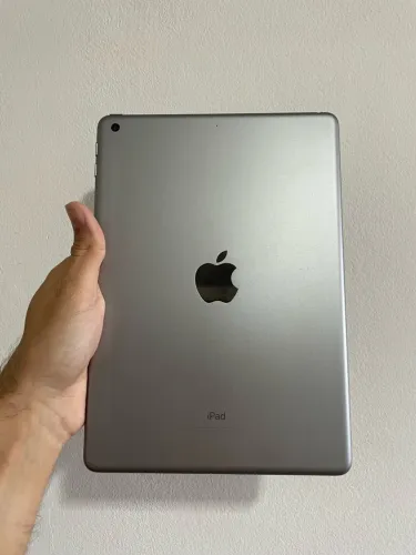 iPad 6ª Geração 32GB Cinza Espacial ? Muito Bem Conservado