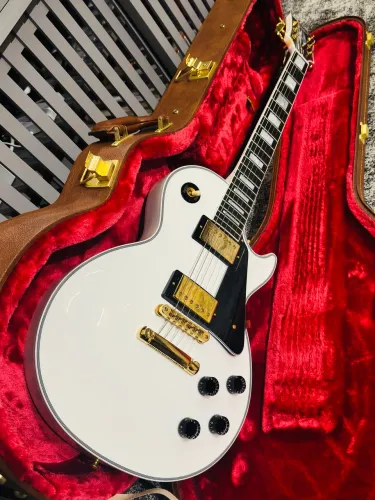 Guitarra Gibson Custom Shop Les Paul Custom Alpine White - Gold Hardware