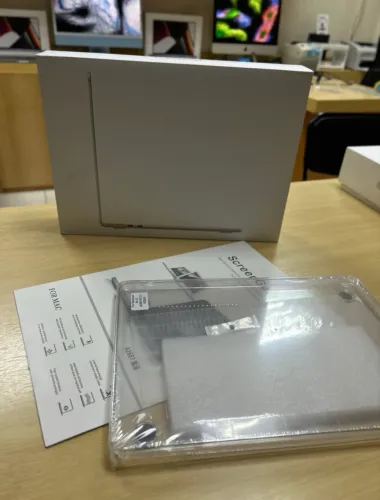 MacBook Air M5 - 13? 16GB / 512GB  PROMOÇÃO  * KIT CAPA PARA PROTEÇÃO