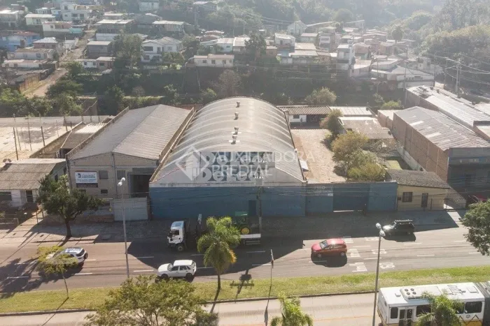 Galpão/Depósito/Armazém à Venda no Bairro Agronomia com 1000 m² de Área Útil