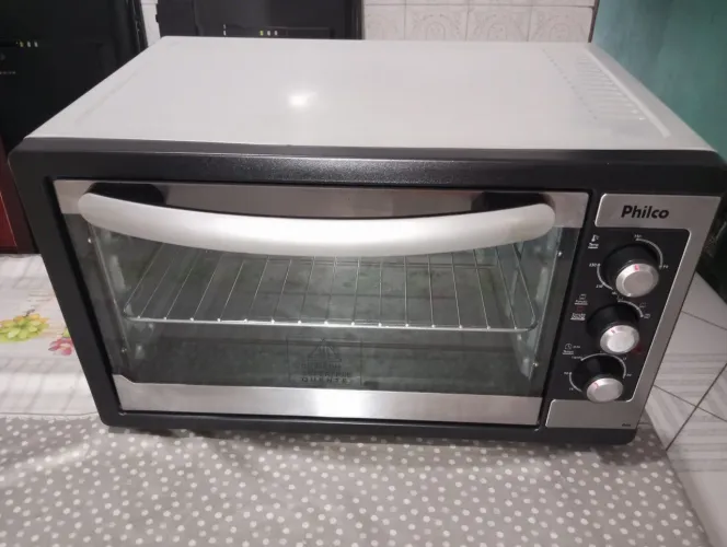 Vende-se forno elétrico Philco 46 litros