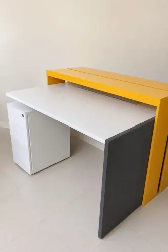 Mesa de escritório dupla / Estação de trabalho dupla