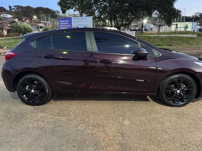 Chevrolet Cruze Sport LT 1.4 16V TB Flex 5P Aut. 2017