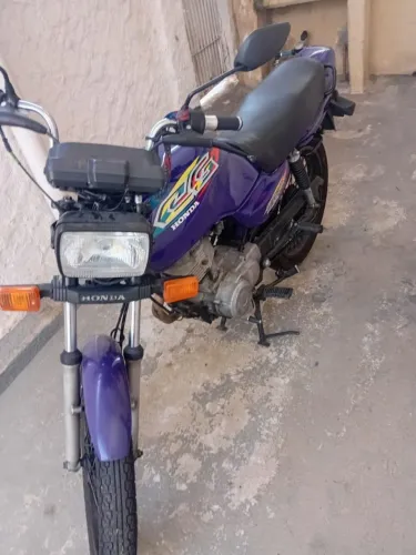 Vendo moto Cg 125