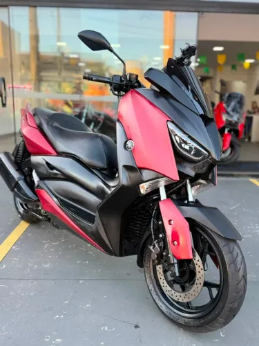 XMAX 250 2022 COM BAIXO KM REVISADA