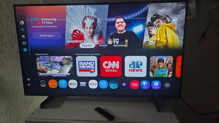 Samsung Smart TV 43" Crystal UHD 4K 43DU8000 