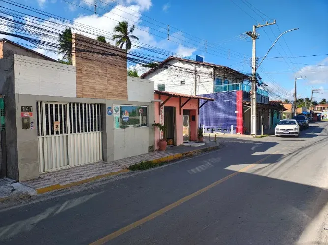 Casa na Barra Nova, excelente ponto Comercial, terreno 6.00 x 18,00.