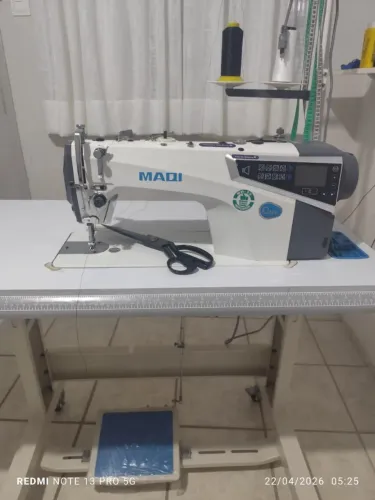 Máquina De Costura Q5FT