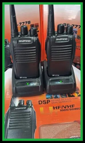 Rádio comunicador duplo