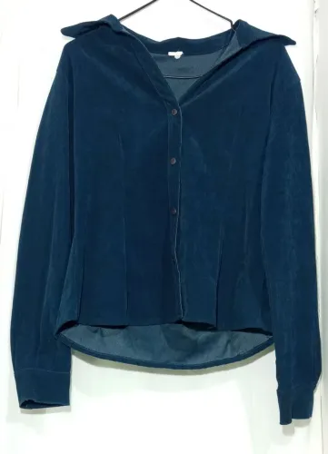 Camisa aveludada azul marinho 