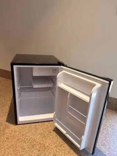 Frigobar Philco 68L Preto