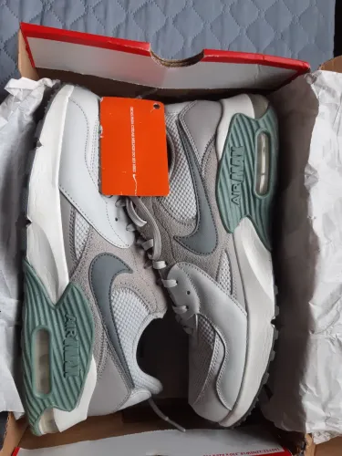 Tênis nike air max excee