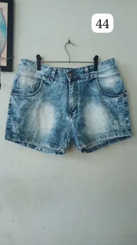 ? **LOTE DE SHORTS JEANS FEMININOS - TAMANHO 44** ?