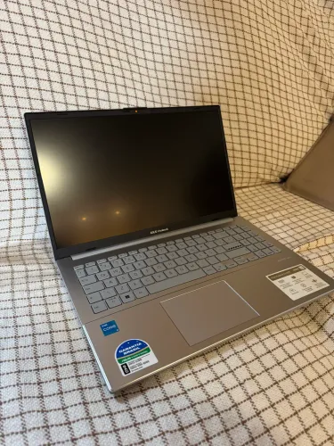 Notebook ASUS Vivobook Go 15 - i3-N305 / SSD 256GB / 15,6? Full HD