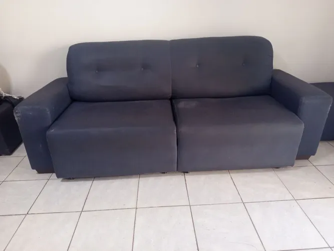 Vende -se o sofá
