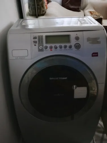 Máquina de lavar Brastemp lava e seca