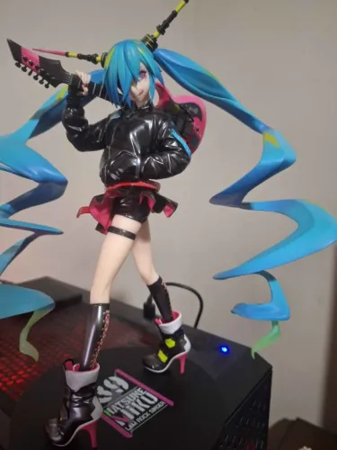 Figure Hatsune Miku - 1/7 - LAM Rock Singer Ver. (Stronger, Tokyo Otaku Mode)