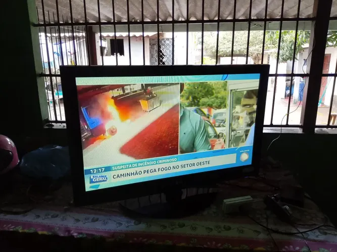 Tv 42 plasma ótima imagem