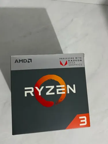 Peças de computador (AMD Ryzen 3 2200g, Asus Prime A320m-K/BR e Fonte Cosair CX 430w)