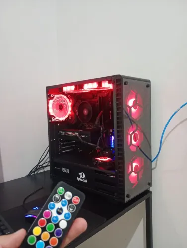 Pc Gamer Ryzen 5 5600x + RX 580