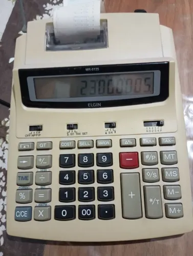 Calculadora de Mesa com bobina Elgin MR-6125 12 dígitos 127v.