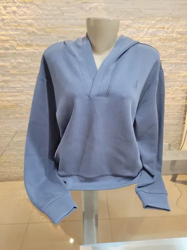 Blusa feminina marca Johnnie O Nova PP