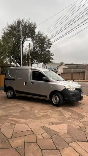 Renault Kangoo Advanced 1.6 16V Flex Mec. 2025