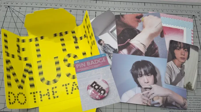 Álbum Echo versão Weverse Jin BTS