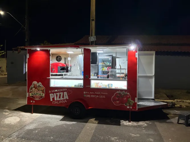 OPORTUNIDADE PARA EMPREENDER! TRAILER FOOD TRUCK PARA PIZZARIA À VENDA! 