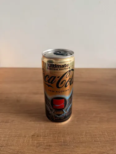 Coca Cola Ultimate fechada edição limitada 