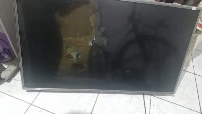 TV LG COM AVARIA