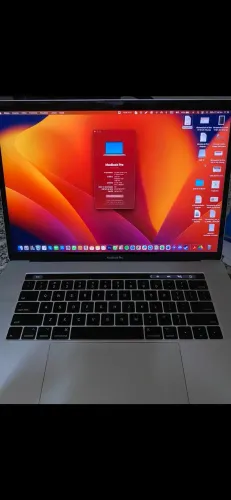 Apple Macbook Pro Touch 15" 2017 - i7 2.8ghz, 16GB RAM, 250 SSD